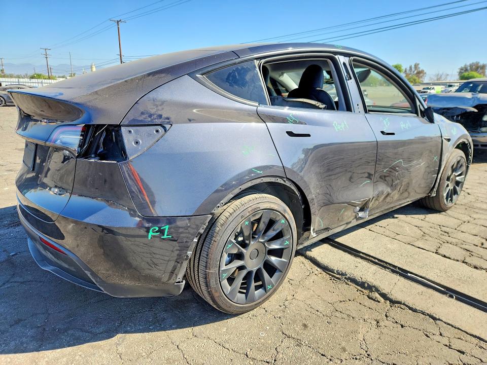 Продаж на аукціоні авто 2024 Tesla Model Y, vin: 7SAYGDED4RF054422, номер лоту: 67911186