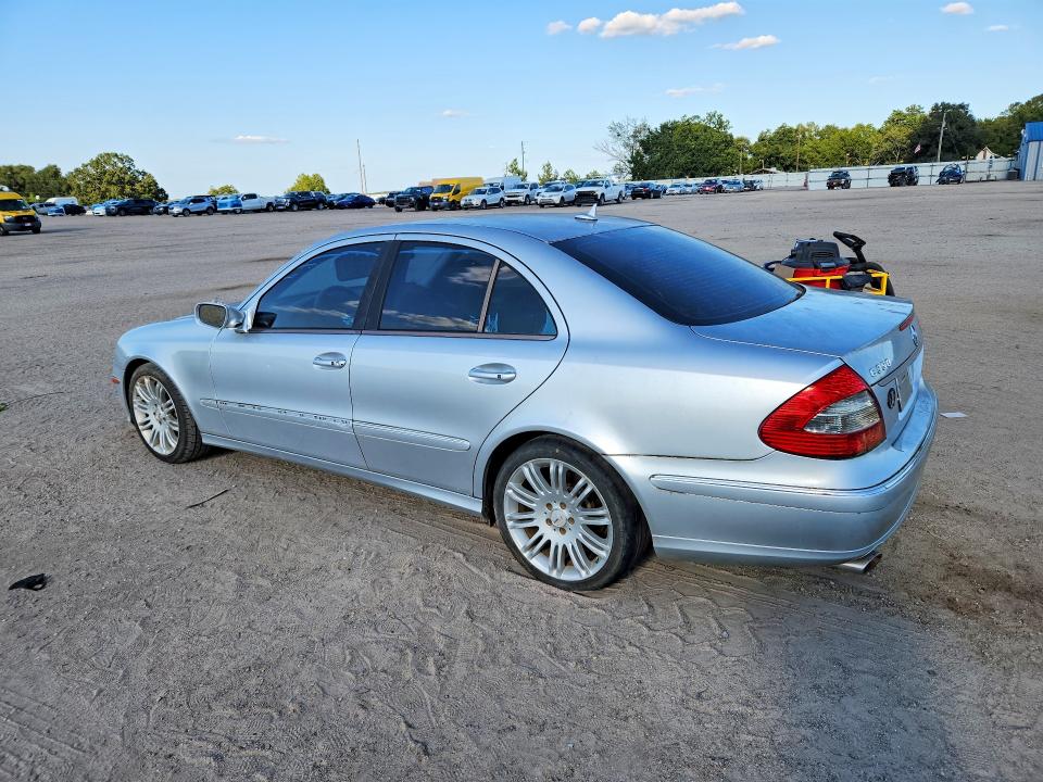 2007 Mercedes-benz E მანქანა იყიდება აუქციონზე, vin: WDBUF56XX7B153855, აუქციონის ნომერი: 68325146