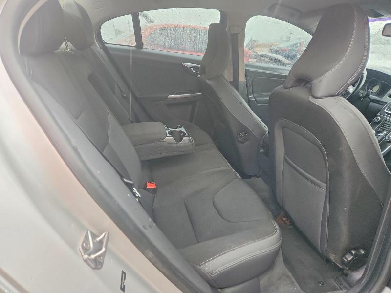 69228706 :رقم المزاد ، YV1612FS4E2295721 vin ، 2014 Volvo S60 مزاد بيع