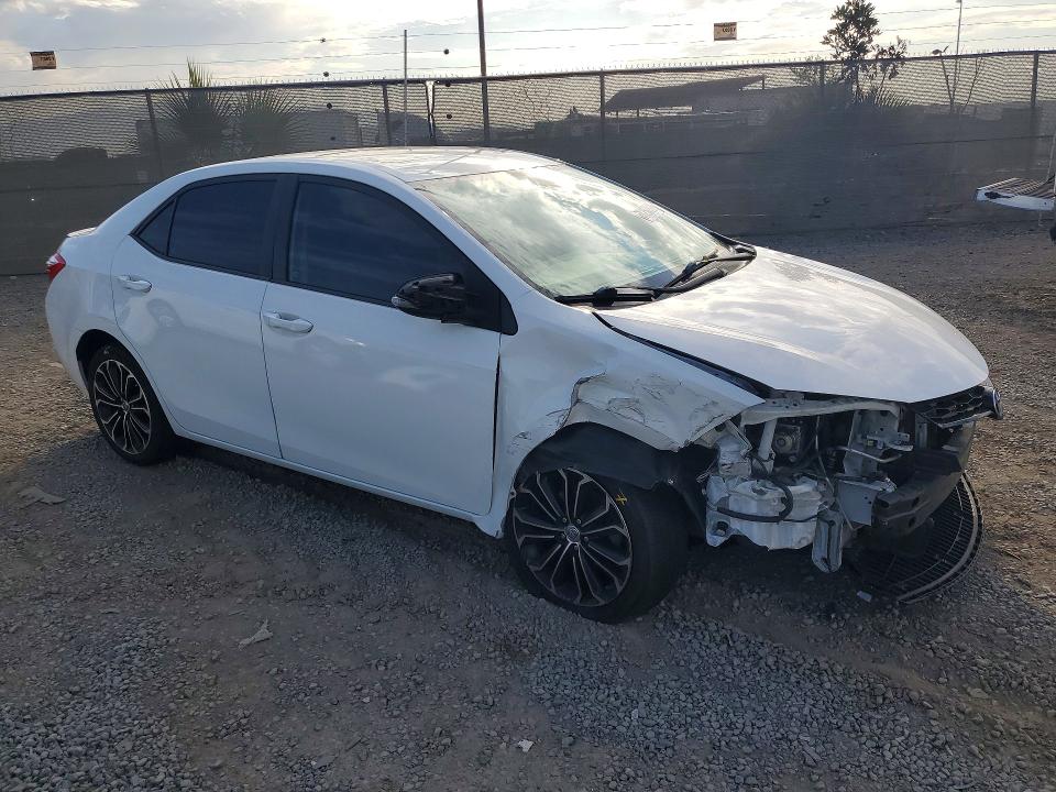 68257606 :رقم المزاد ، 5YFBURHEXGP558178 vin ، 2016 Toyota Corolla مزاد بيع