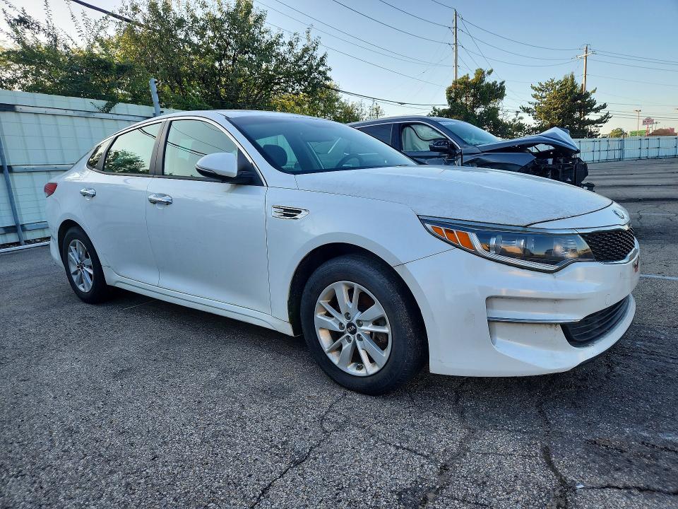 68103776 :رقم المزاد ، KNAGT4L37G5088901         vin ، 2016 Kia Optima مزاد بيع
