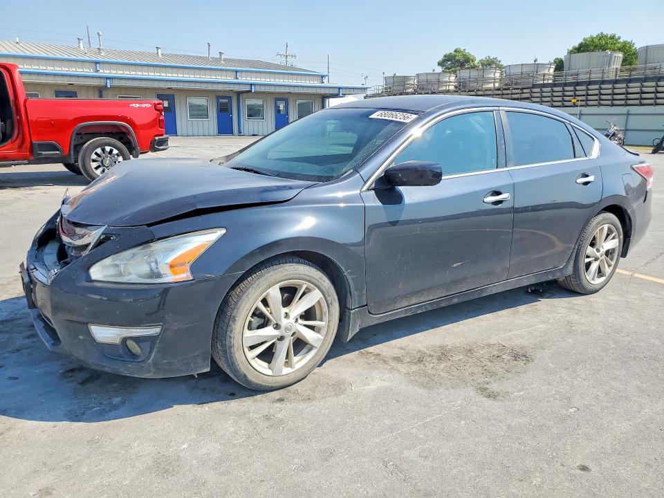 2015 Nissan Altima მანქანა იყიდება აუქციონზე, vin: 1N4AL3APXFC452303, აუქციონის ნომერი: 68066256