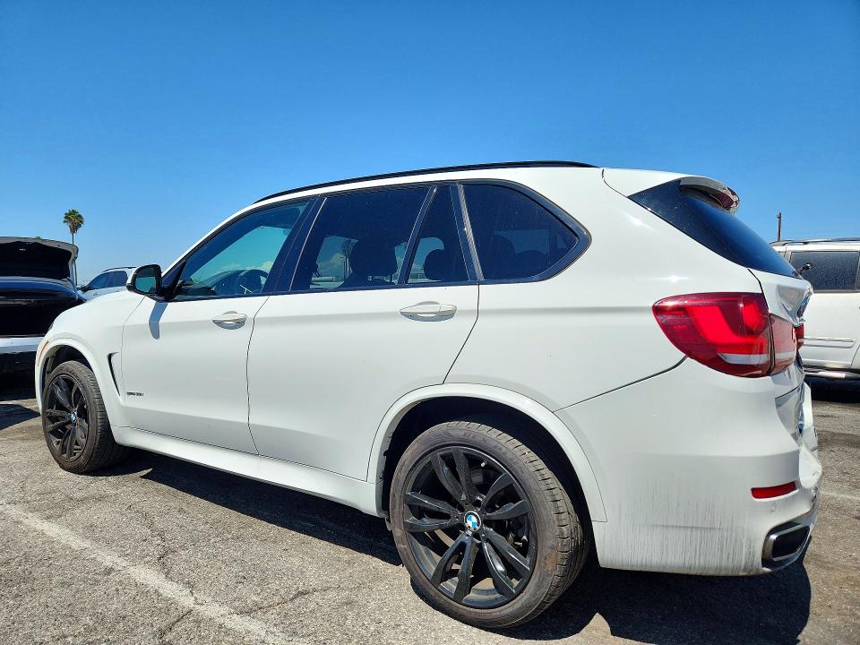 68206906 :رقم المزاد ، 5UXKR2C57H0U19670 vin ، 2017 Bmw X5 مزاد بيع
