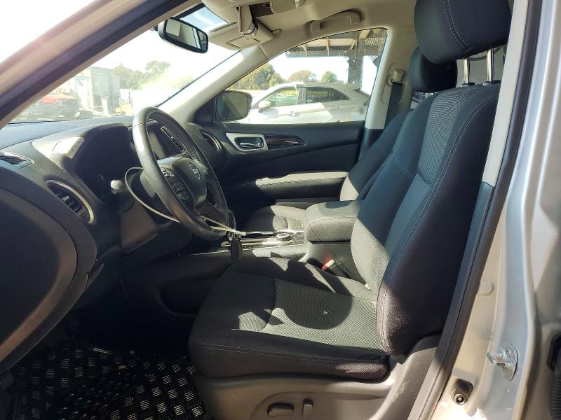 Продажа на аукционе авто 2017 Nissan Pathfinder, vin: 5N1DR2MM4HC618220, номер лота: 69627286