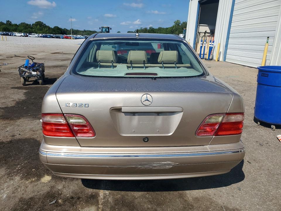 2002 Mercedes-benz E მანქანა იყიდება აუქციონზე, vin: WDBJF65J72B500492, აუქციონის ნომერი: 69143666