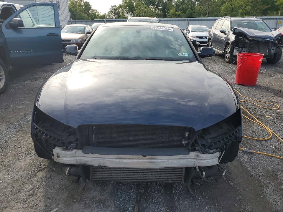Продажа на аукционе авто 2010 Audi A5, vin: WAURFAFR3AA066634, номер лота: 69047526