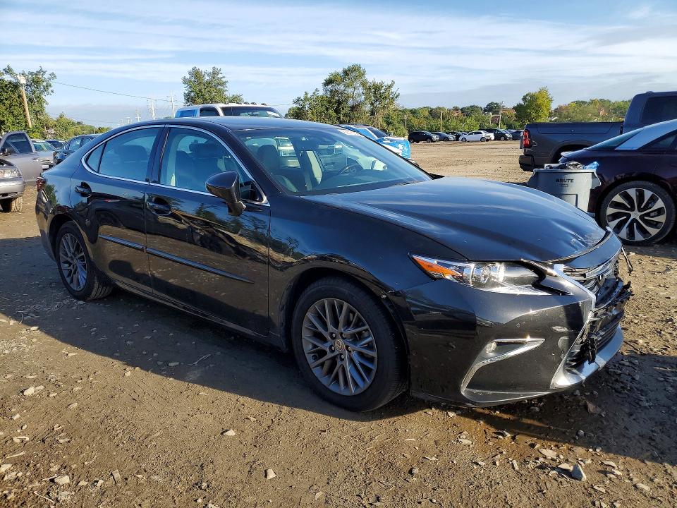 Aukcja sprzedaży 2018 Lexus Es, vin: 58ABK1GG1JU103678, numer aukcji: 69118236