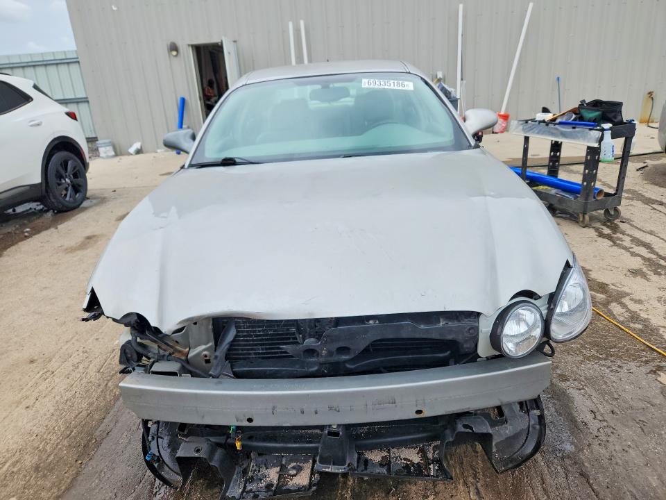 2008 Buick Lacrosse მანქანა იყიდება აუქციონზე, vin: 2G4WE587581154077, აუქციონის ნომერი: 69335186