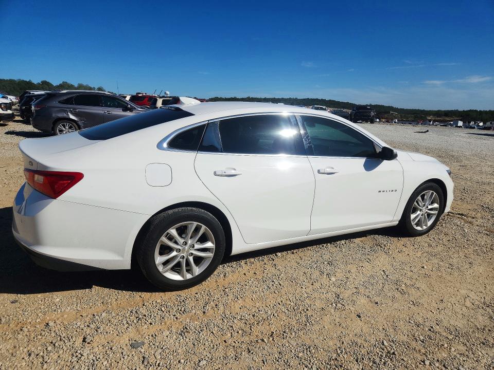 70331726 :رقم المزاد ، 1G1ZJ5SU2HF182173 vin ، 2017 Chevrolet Malibu مزاد بيع