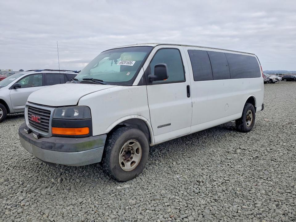 Продажа на аукционе авто 2004 Gmc Savana, vin: 1GJHG39UX41126767, номер лота: 69281606