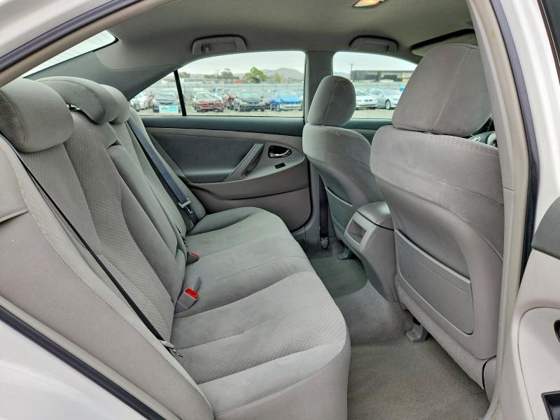 70046776 :رقم المزاد ، 4T1BE46K19U909179 vin ، 2009 Toyota Camry مزاد بيع