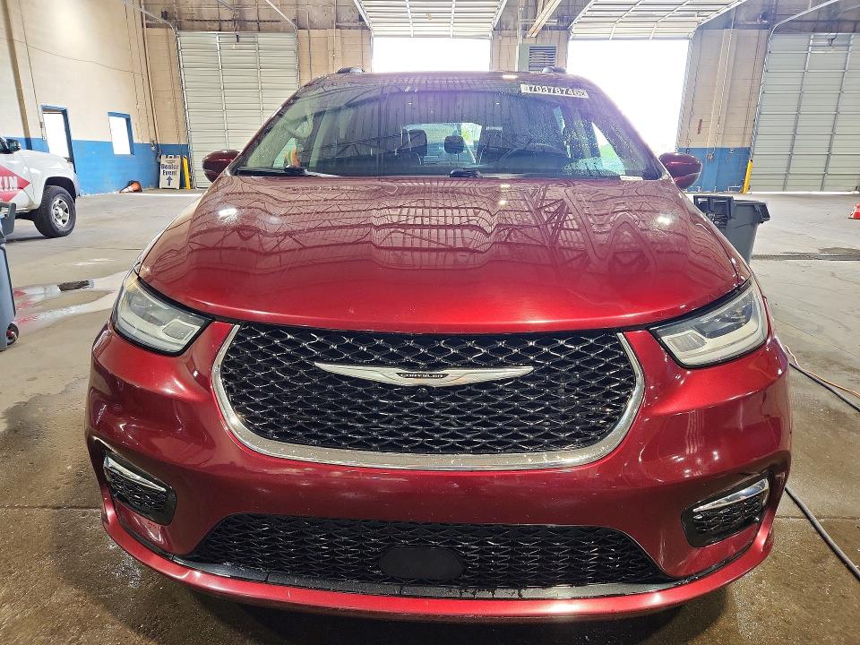 70378746 :رقم المزاد ، 2C4RC1BG9NR217915 vin ، 2022 Chrysler Pacifica مزاد بيع