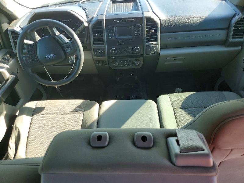 70042796 :رقم المزاد ، 1FT7W2B69HEC00318 vin ، 2017 Ford F250 مزاد بيع