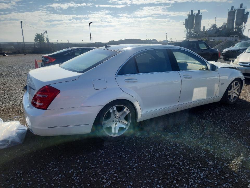 Продажа на аукционе авто 2010 Mercedes-benz S, vin: WDDNG7GB8AA323635, номер лота: 70741306