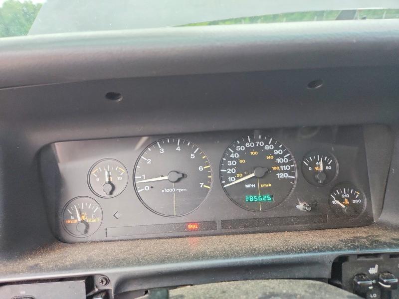 Продажа на аукционе авто 1998 Jeep Grand Cherokee, vin: 1J4GZ88Z8WC153233, номер лота: 67683866