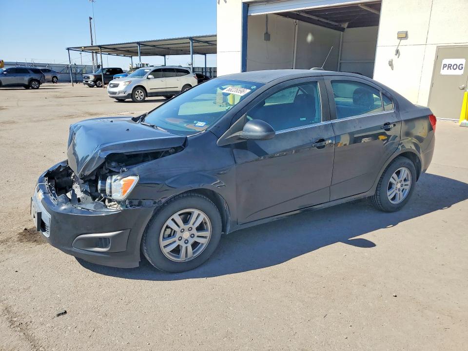 68226596 :رقم المزاد ، 1G1JC5SH7G4171531 vin ، 2016 Chevrolet Sonic مزاد بيع