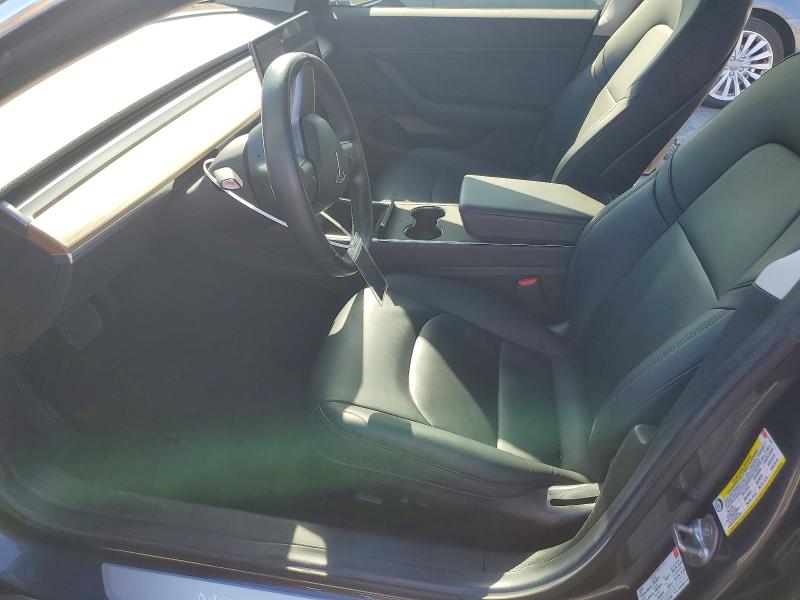 69828656 :رقم المزاد ، 5YJ3E1EA9JF011992 vin ، 2018 Tesla Model 3 مزاد بيع
