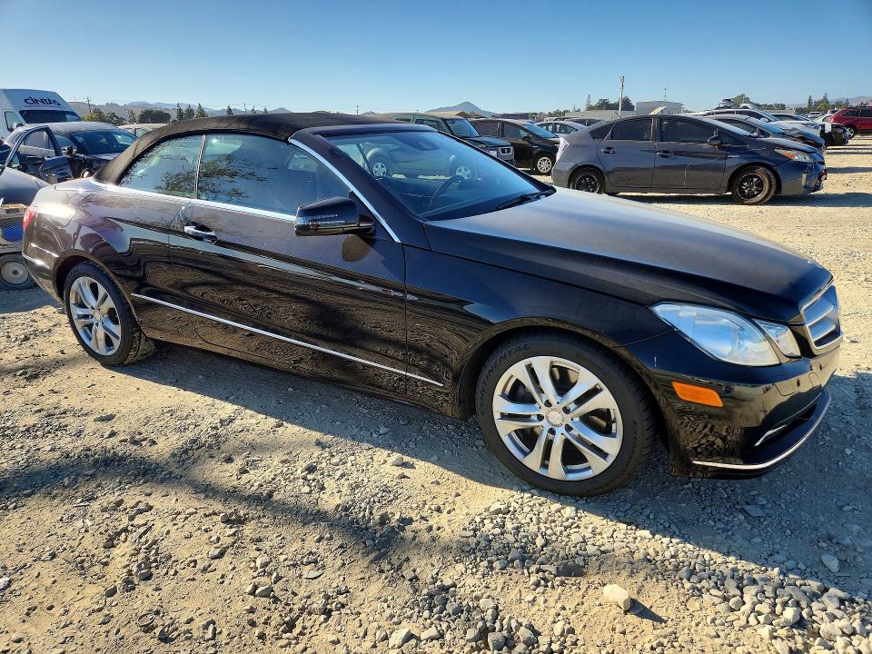 2011 Mercedes-benz E მანქანა იყიდება აუქციონზე, vin: WDDKK5GF0BF056875, აუქციონის ნომერი: 70564126
