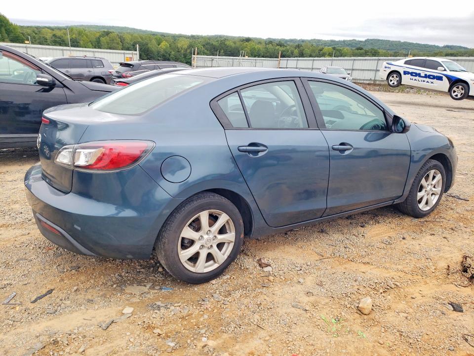 70076716 :رقم المزاد ، JM1BL1VF0B1447931 vin ، 2011 Mazda 3 مزاد بيع