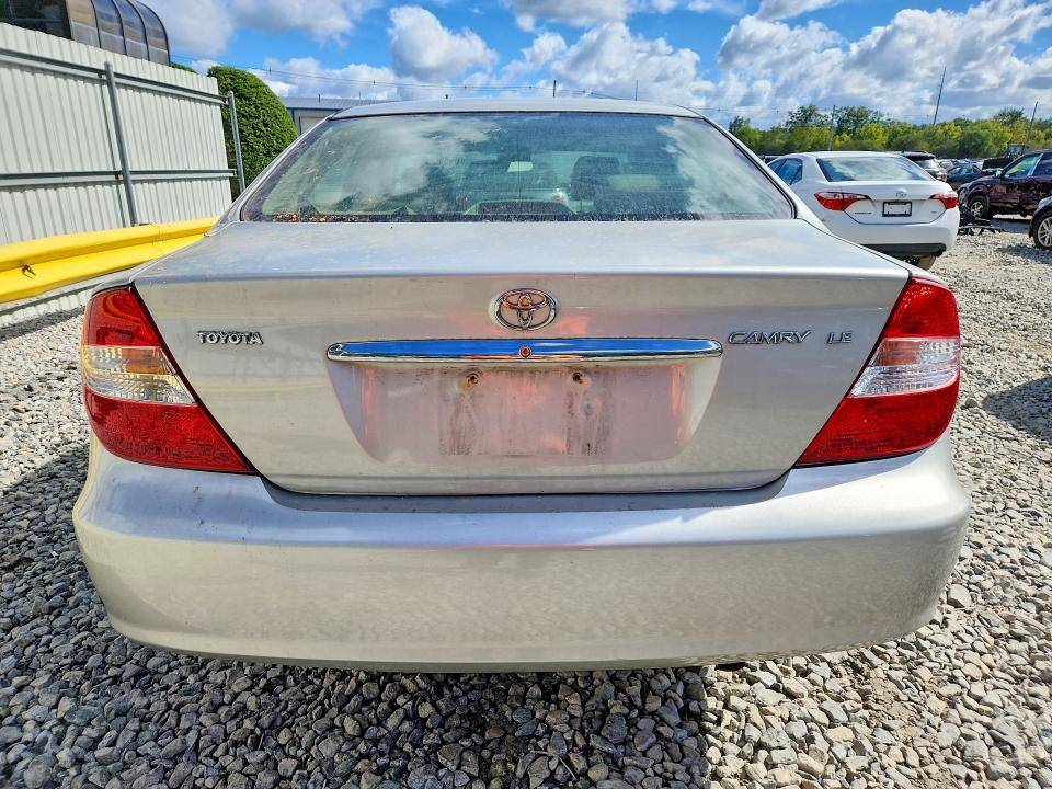69866656 :رقم المزاد ، 4T1BE32K54U874557 vin ، 2004 Toyota Camry مزاد بيع