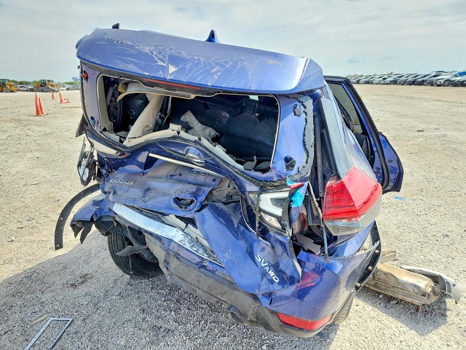 70728706 :رقم المزاد ، JN8AT2MV3HW027459 vin ، 2017 Nissan Rogue مزاد بيع
