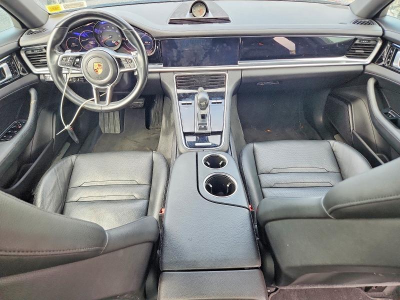 66833906 :رقم المزاد ، WP0AA2A76JL113279 vin ، 2018 Porsche Panamera مزاد بيع