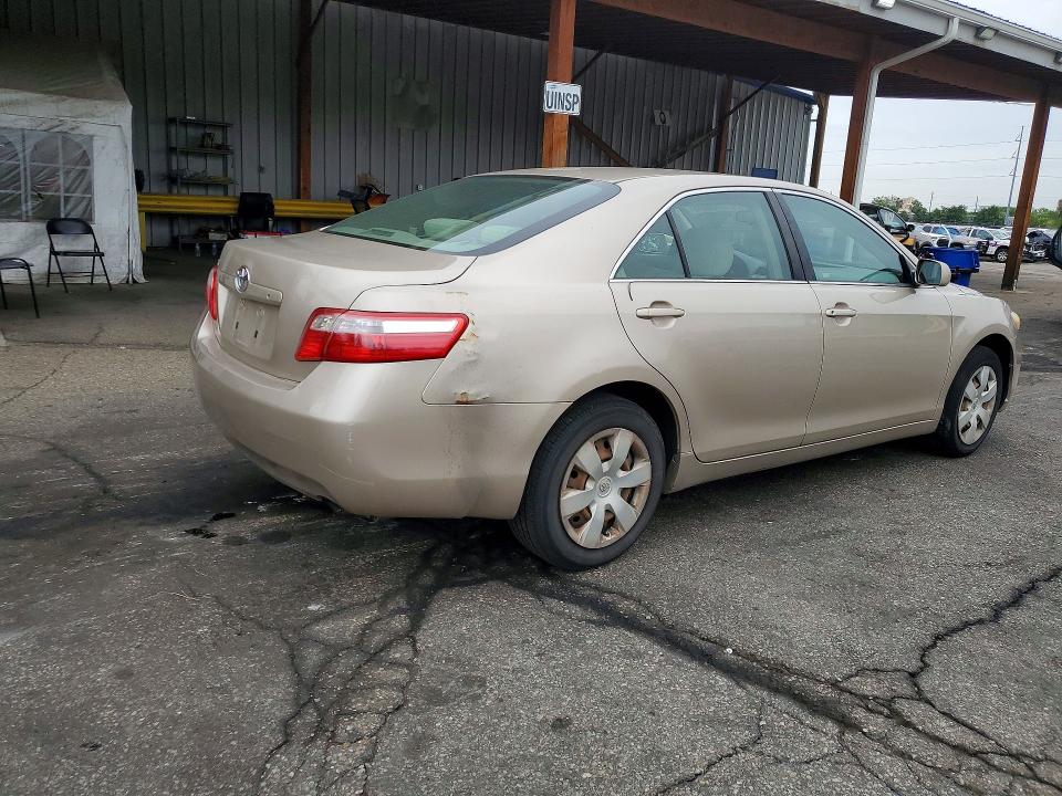 71300946 :رقم المزاد ، 4T4BE46K89R090595 vin ، 2009 Toyota Camry مزاد بيع