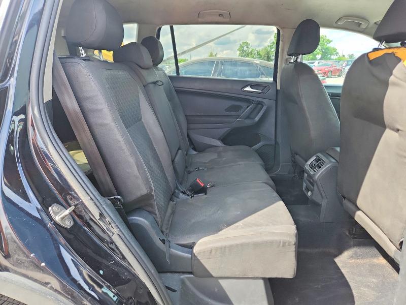 Продаж на аукціоні авто 2018 Volkswagen Tiguan, vin: 3VV1B7AXXJM053792, номер лоту: 67896516