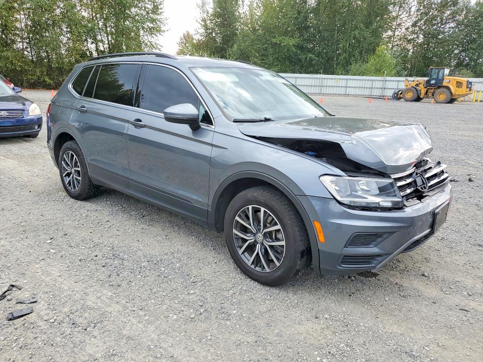 Продажа на аукционе авто 2019 Volkswagen Tiguan, vin: 3VV2B7AX0KM023545, номер лота: 69212356