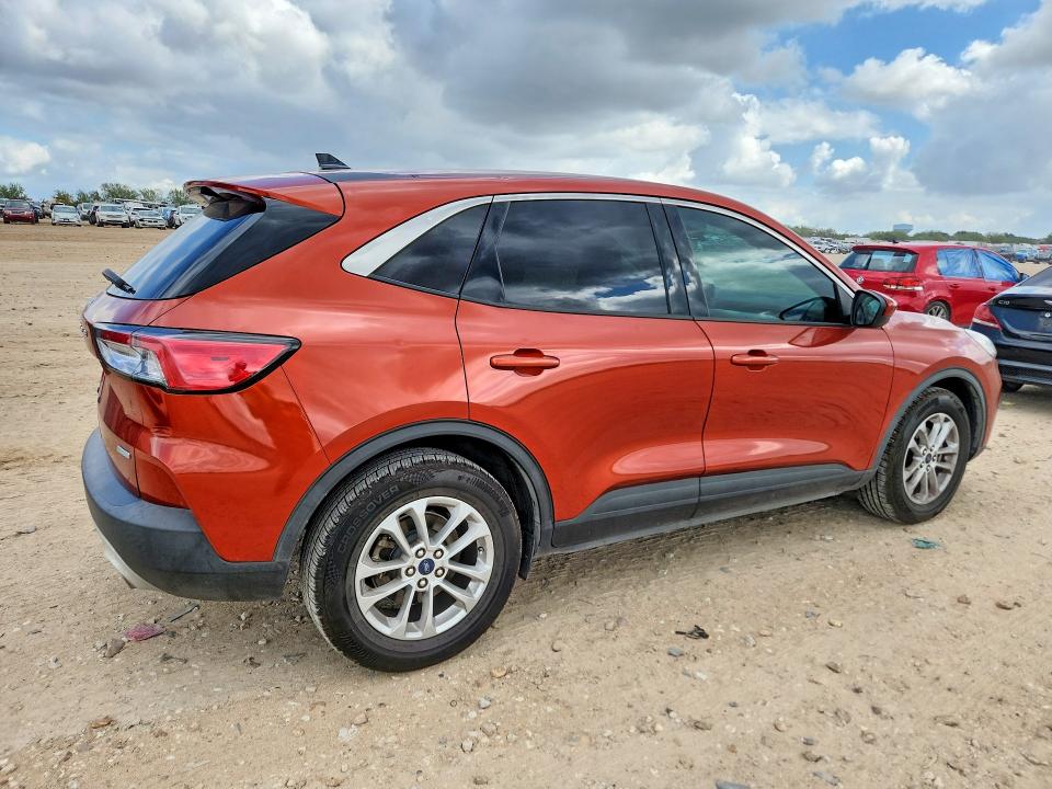 69568826 :رقم المزاد ، 1FMCU0G60LUB02063 vin ، 2020 Ford Escape مزاد بيع