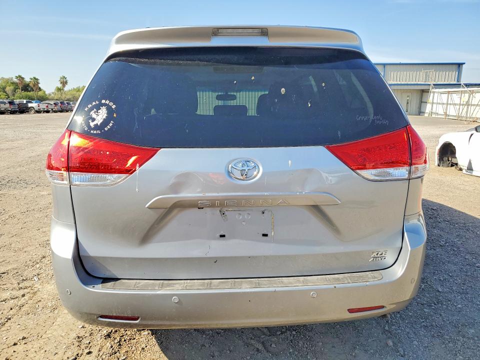 Aukcja sprzedaży 2014 Toyota Sienna, vin: 5TDDK3DC5ES080661, numer aukcji: 68448566