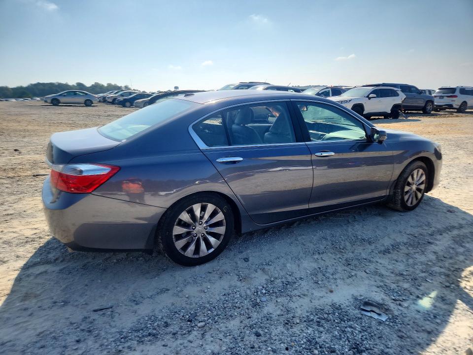 2013 Honda Accord მანქანა იყიდება აუქციონზე, vin: 1HGCR2F87DA098635, აუქციონის ნომერი: 69143566