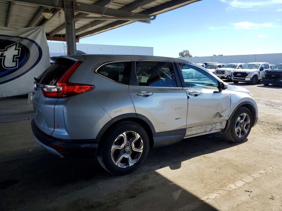 2018 Honda Cr-v მანქანა იყიდება აუქციონზე, vin: 7FARW1H55JE032526, აუქციონის ნომერი: 67939586
