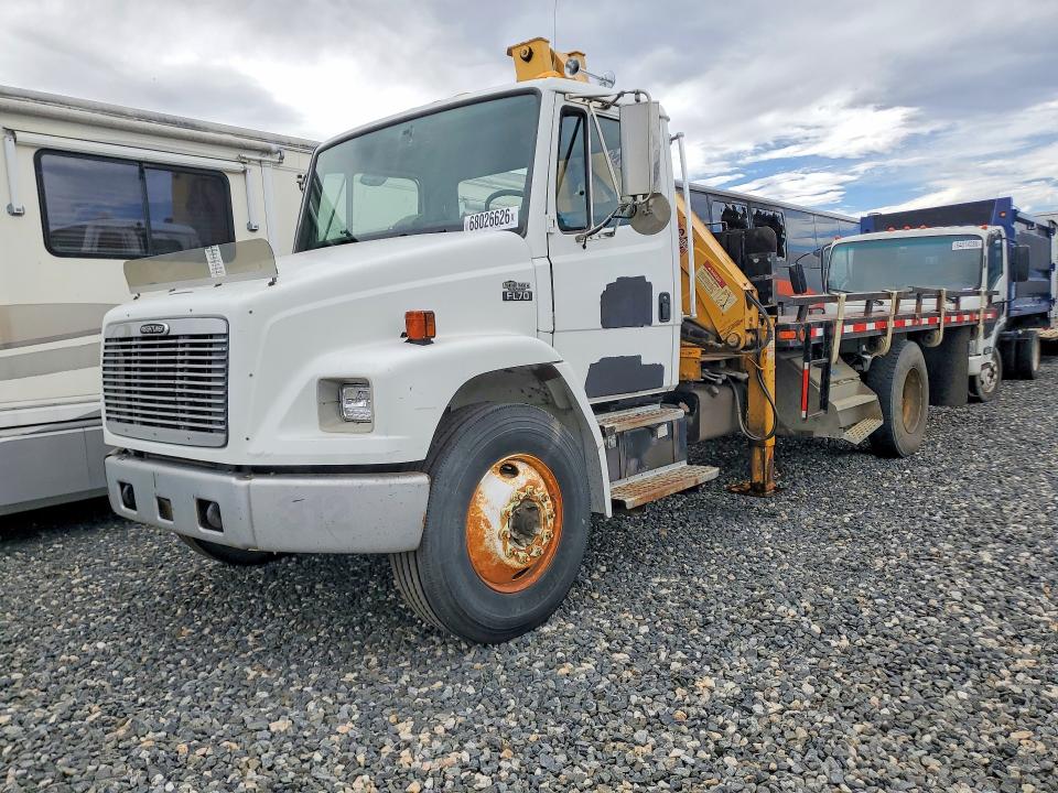 Auction sale of the 2000 Freightliner Fl70, vin: 1FV6HFBA2YHB99603, lot number: 68026626