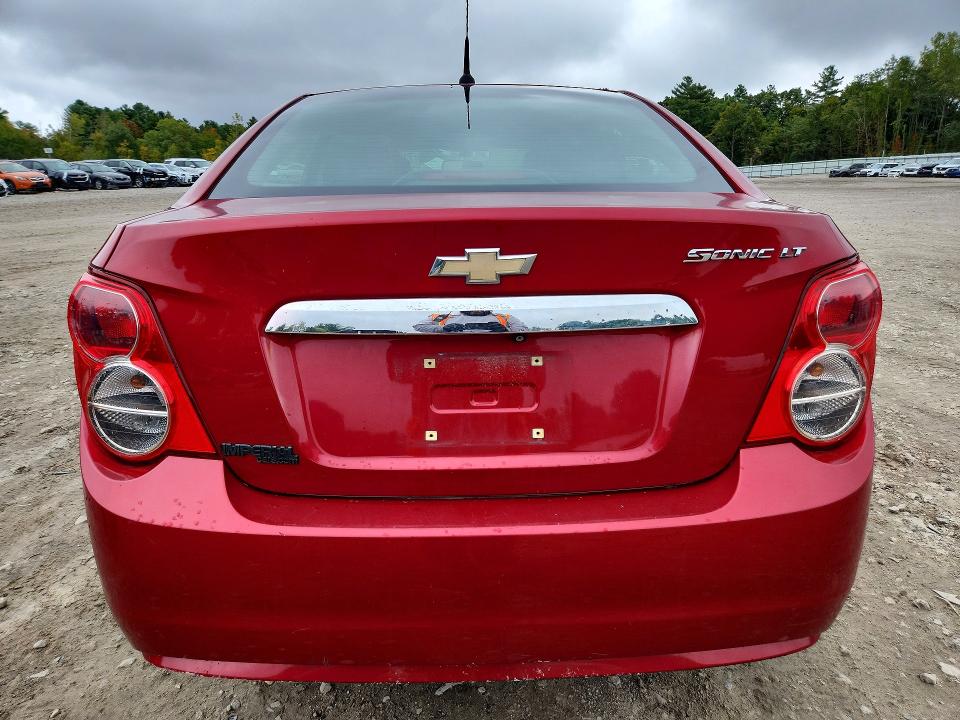 71098536 :رقم المزاد ، 1G1JC5SG2E4227864 vin ، 2014 Chevrolet Sonic مزاد بيع