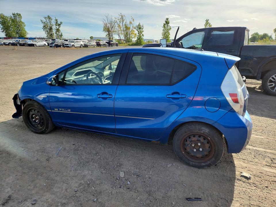 Aukcja sprzedaży 2013 Toyota Prius C, vin: JTDKDTB31D1540883, numer aukcji: 69732946