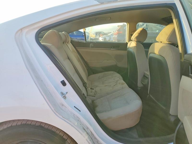 Продажа на аукционе авто 2017 Hyundai Elantra, vin: 5NPD74LFXHH178680, номер лота: 69132426
