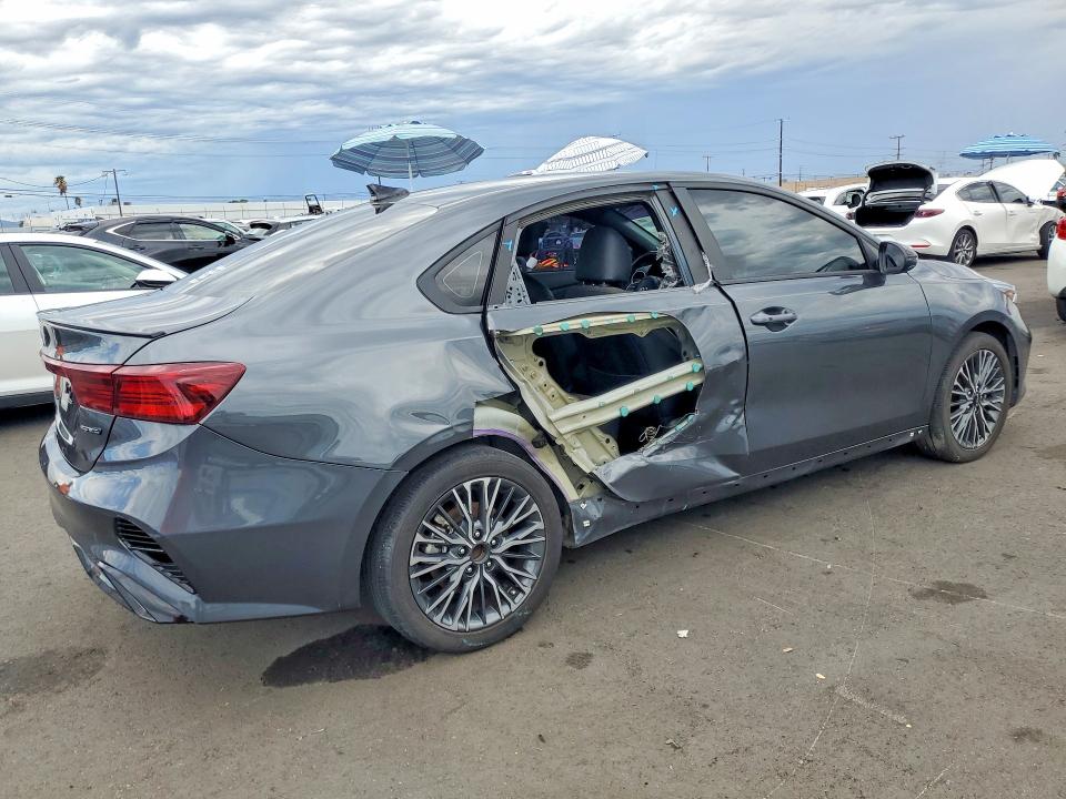 68398306 :رقم المزاد ، 3KPF54AD7RE773766 vin ، 2024 Kia Forte مزاد بيع
