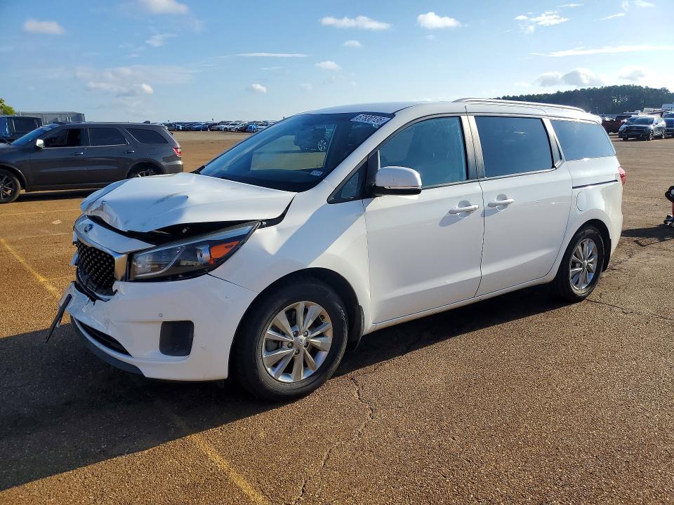 67830136 :رقم المزاد ، KNDMB5C16G6216620 vin ، 2016 Kia Sedona مزاد بيع