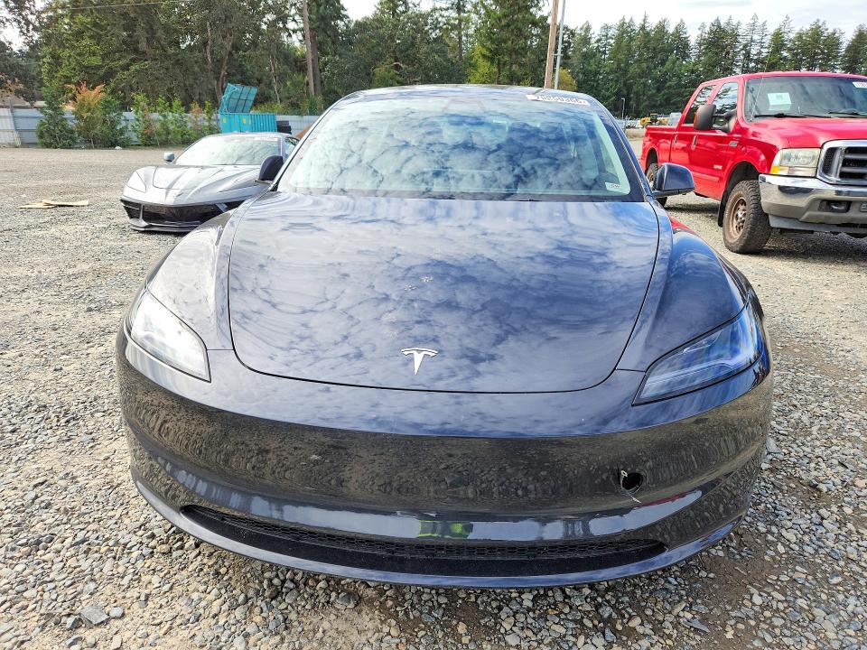 Продажа на аукционе авто 2024 Tesla Model 3, vin: 5YJ3E1EB6RF819561, номер лота: 70259366