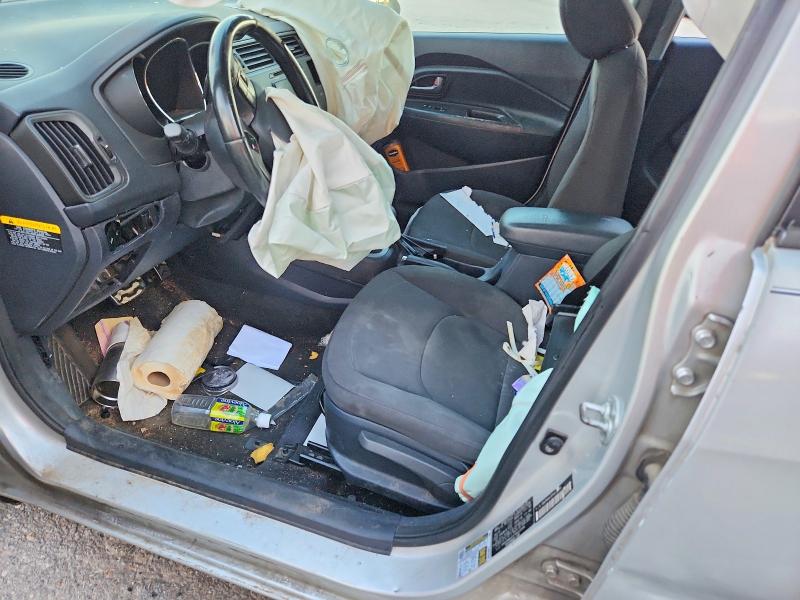 67898096 :رقم المزاد ، KNADN4A31F6422056 vin ، 2015 Kia Rio مزاد بيع