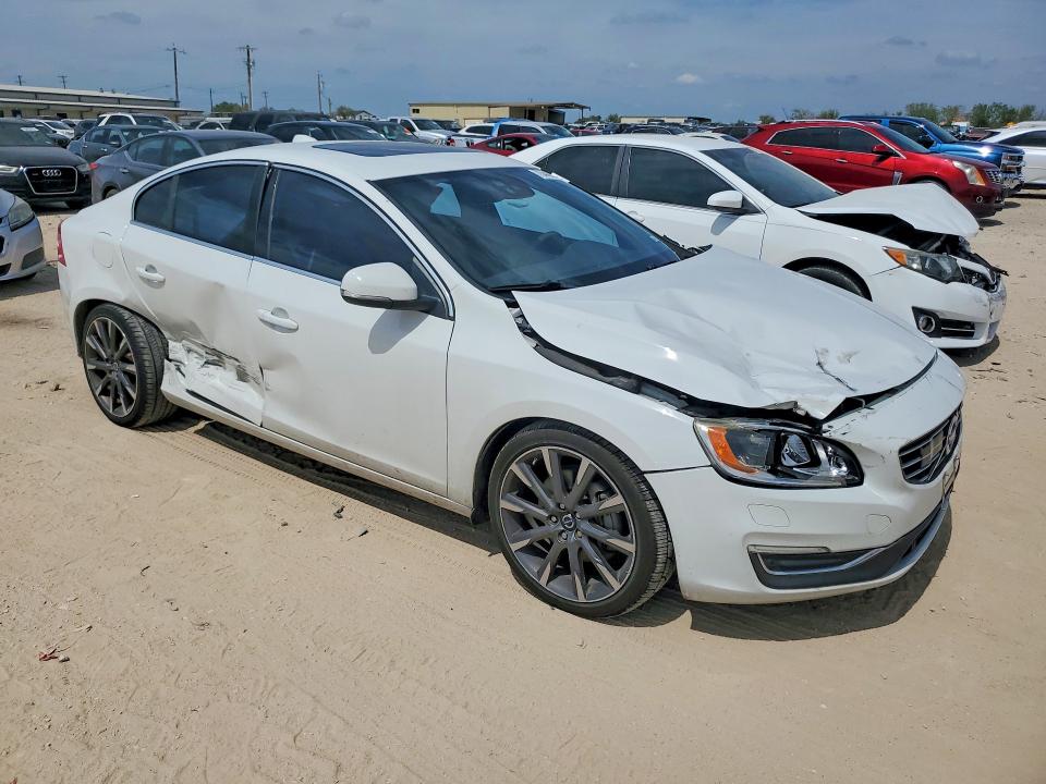 Aukcja sprzedaży 2015 Volvo S60, vin: YV149MFMXF2338327, numer aukcji: 70440216