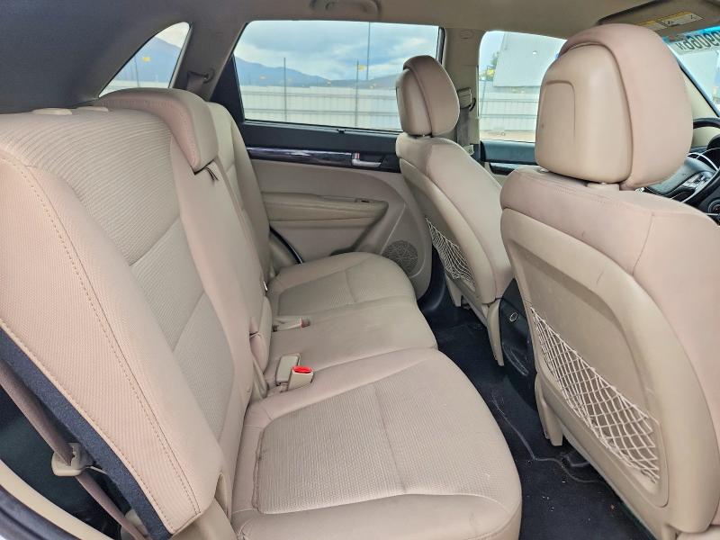 2014 Kia Sorento მანქანა იყიდება აუქციონზე, vin: 5XYKTCA67EG530195, აუქციონის ნომერი: 69599066