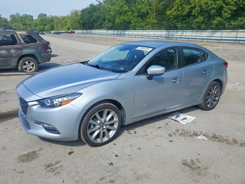 67964456 :رقم المزاد ، 3MZBN1V30JM199551 vin ، 2018 Mazda 3 مزاد بيع