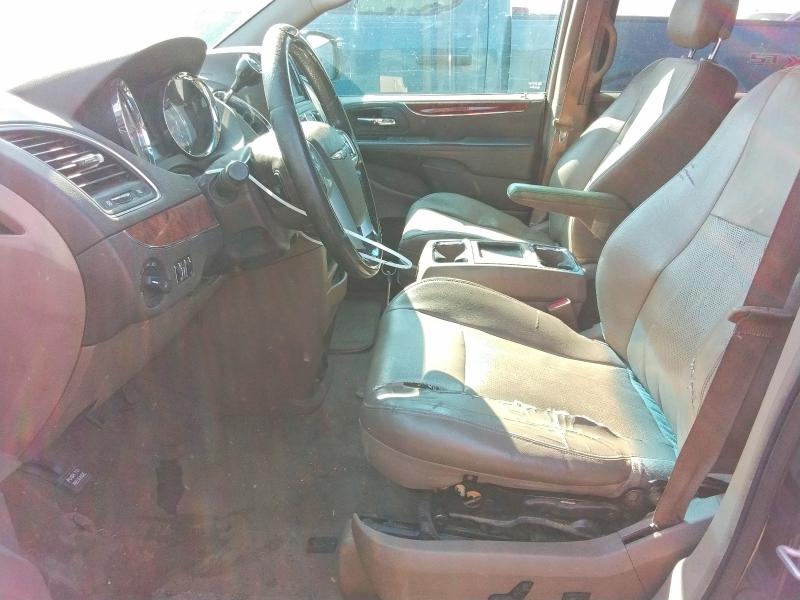 68966326 :رقم المزاد ، 2C4RC1BG3CR350747 vin ، 2012 Chrysler Town & Country مزاد بيع