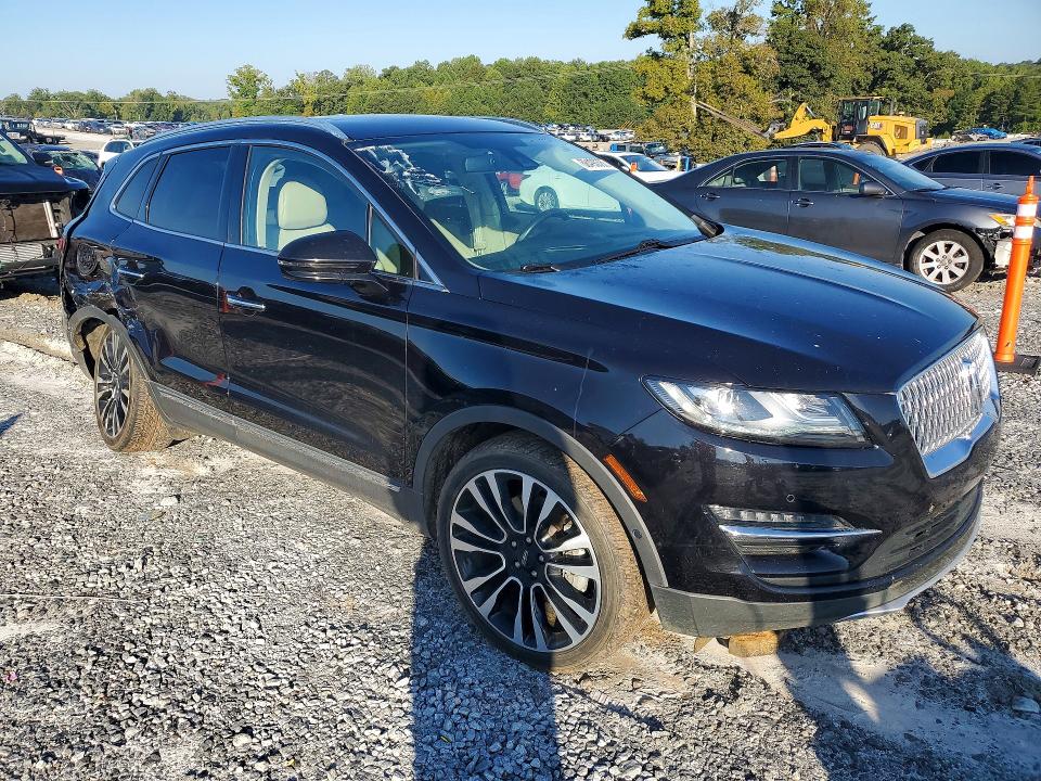 Продаж на аукціоні авто 2019 Lincoln Mkc, vin: 5LMTJ3DH1KUL43626, номер лоту: 68490386