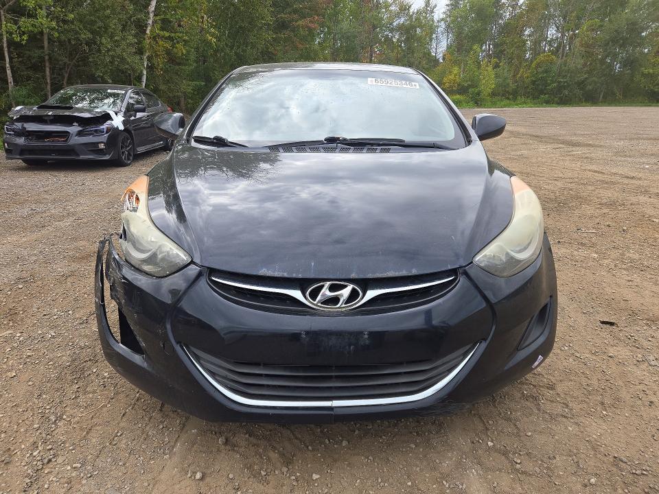 2013 Hyundai Elantra მანქანა იყიდება აუქციონზე, vin: 5NPDH4AE2DH413204, აუქციონის ნომერი: 65925346