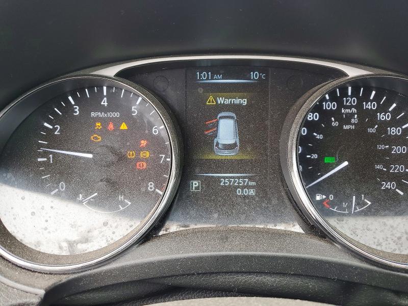 68880176 :رقم المزاد ، 5N1AT2MV9FC806144 vin ، 2015 Nissan Rogue مزاد بيع