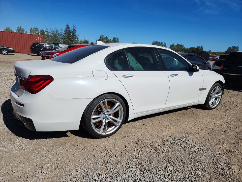 Продажа на аукционе авто 2014 Bmw 750, vin: WBAYB6C56ED224278, номер лота: 66144076