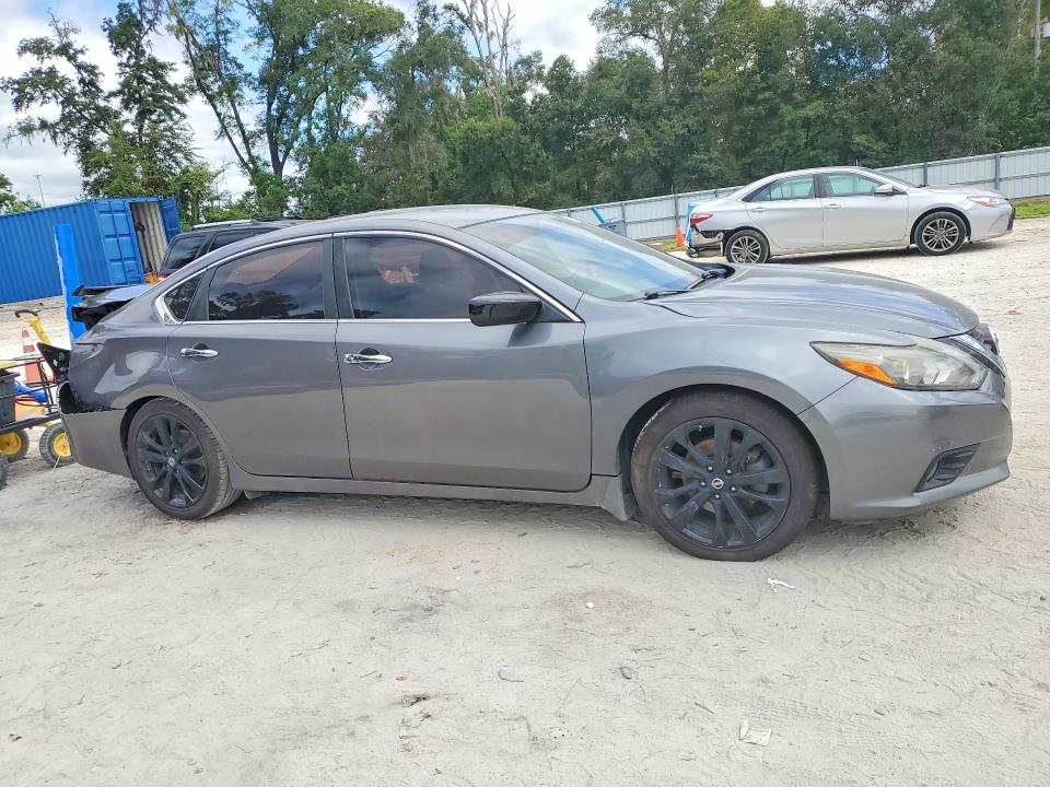 2017 Nissan Altima მანქანა იყიდება აუქციონზე, vin: 1N4AL3AP3HC189476, აუქციონის ნომერი: 70644266